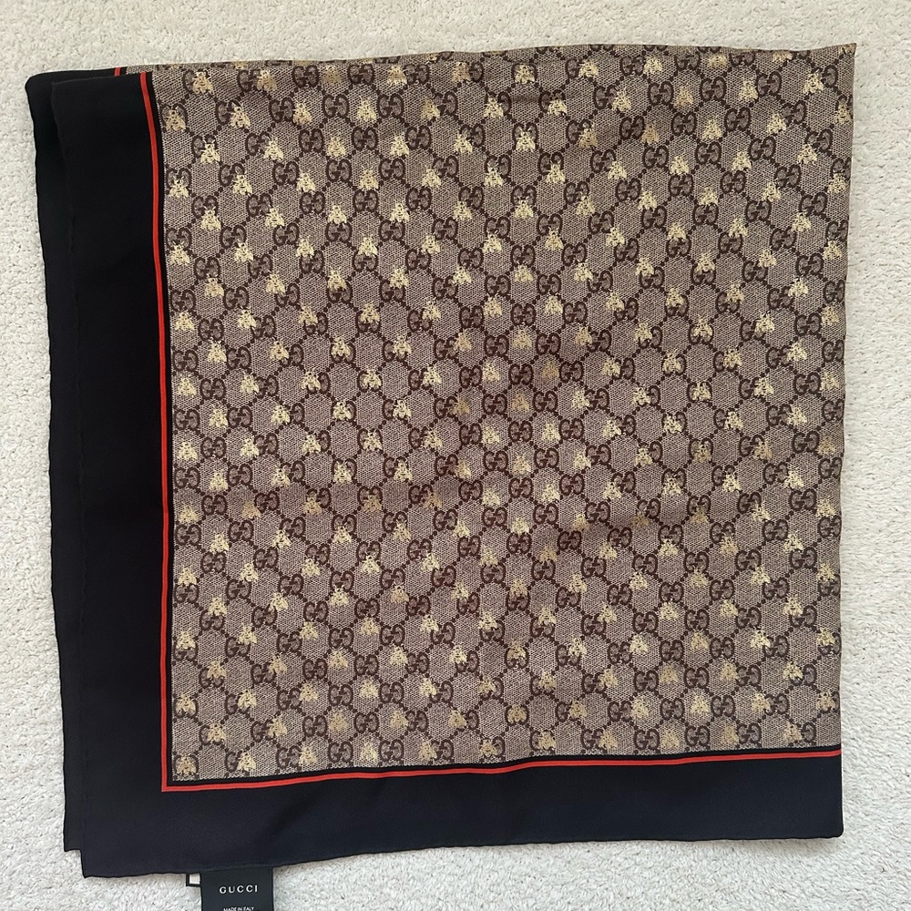 Gucci Silk Scarf GG Bees Print